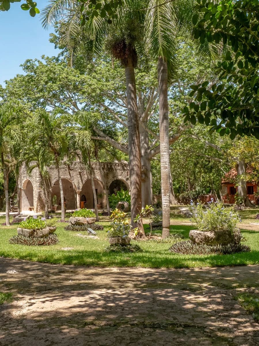 Jardines amplios